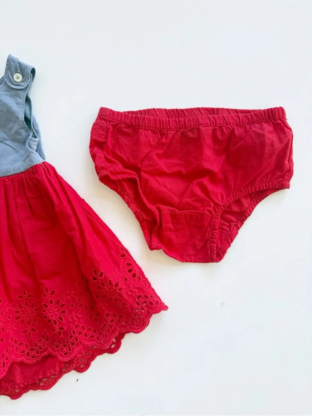 Gap Eyelet Dress Set 6-12M